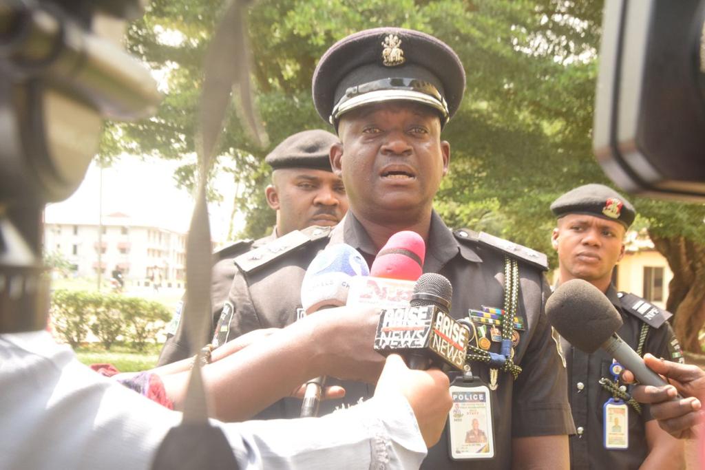 POLICE LECTURE RECRUITS