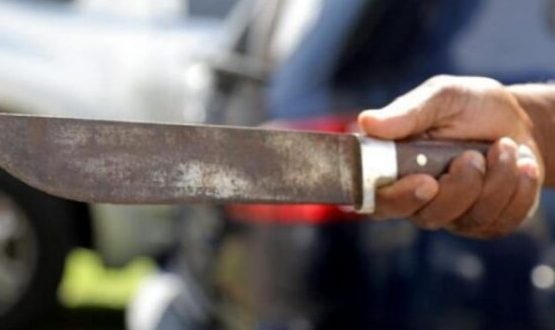 20-Year-Old Man Slashes Friend’s Palm