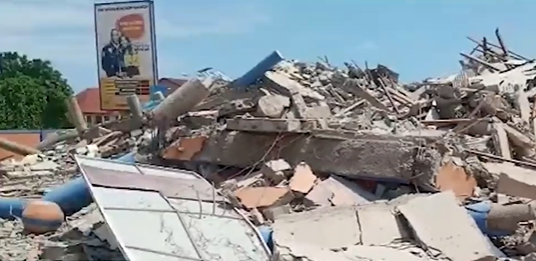 ,Church Building Collapses