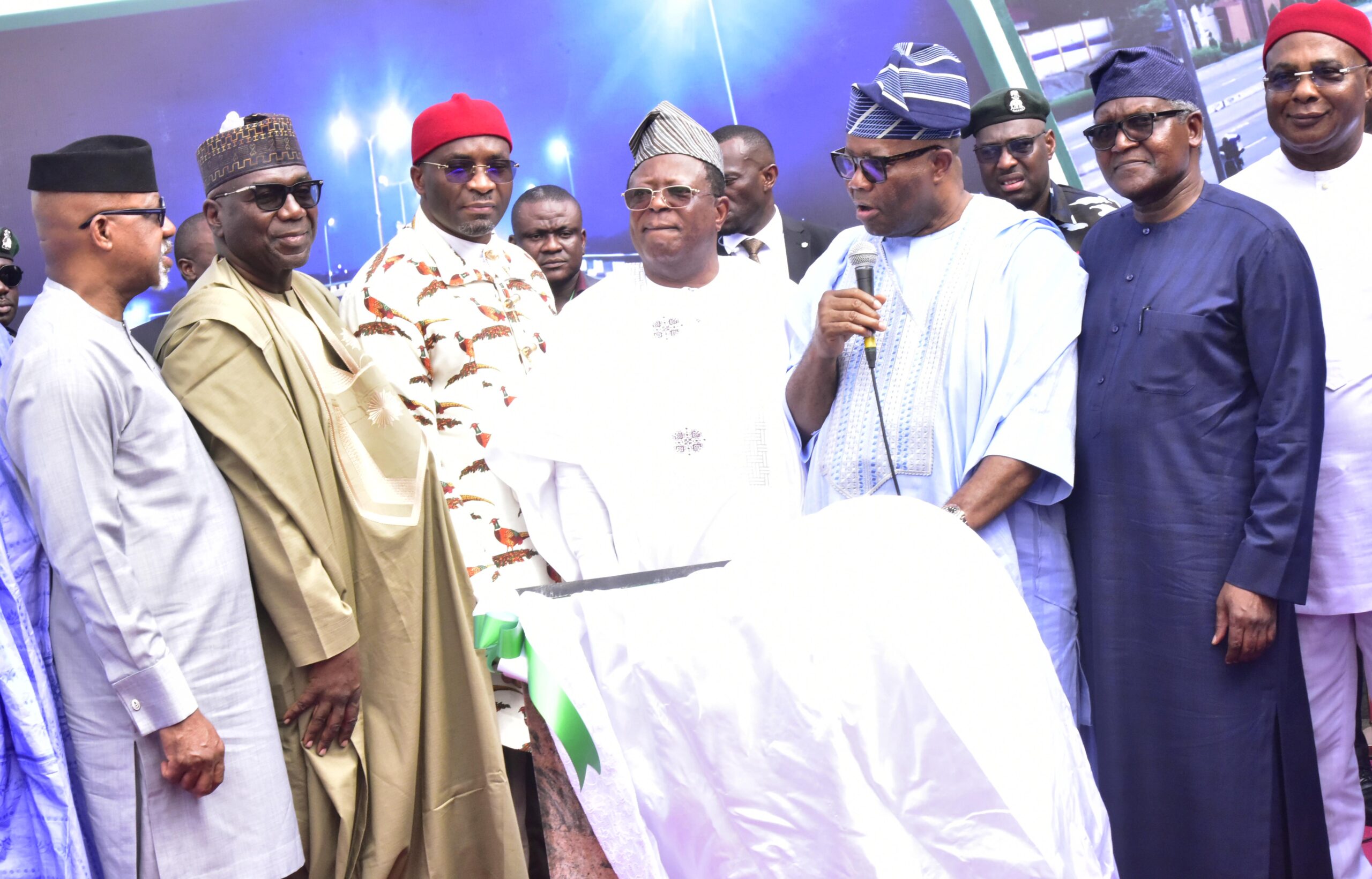 Tinubu commends Dangote