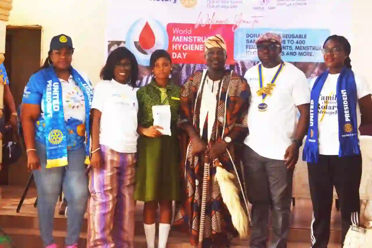 Rotary Clubs and Partners Commemorate World Menstrual Hygiene Day with 400 Students in Abule Iroko, Ogun State