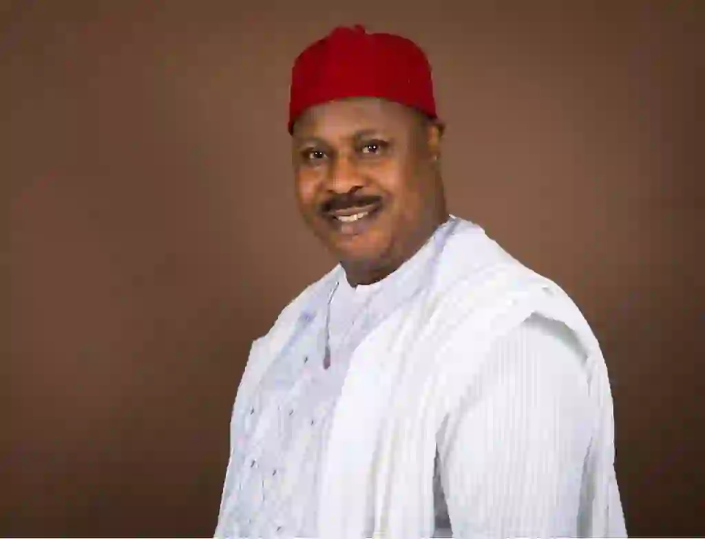 Igbo Community in Amuwo Odofin Buys APC Nomination Form for Ayo Da-Silva, Hails Him as Their Own