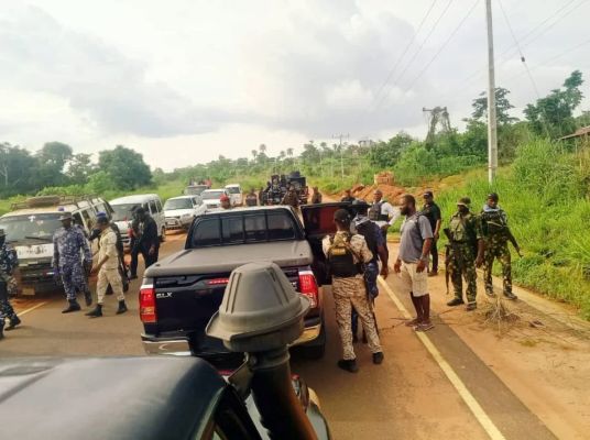 Police Fortify Aso Rock Ahead of Sowore’s Planned Protest Over Abducted Schoolchildren